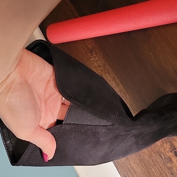 NIB NINE WEST Black Buyah Pointed Toe Kitten Heel Dress Heeled Boots, Wide 10 - Picture 7 of 8